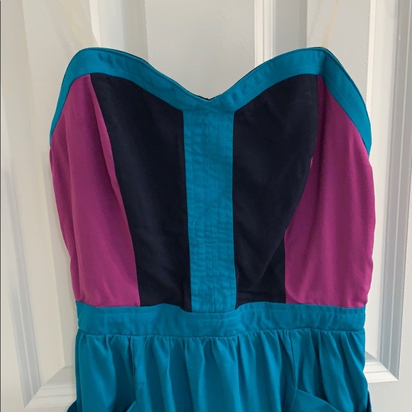 Color block strapless dress - Picture 2 of 5